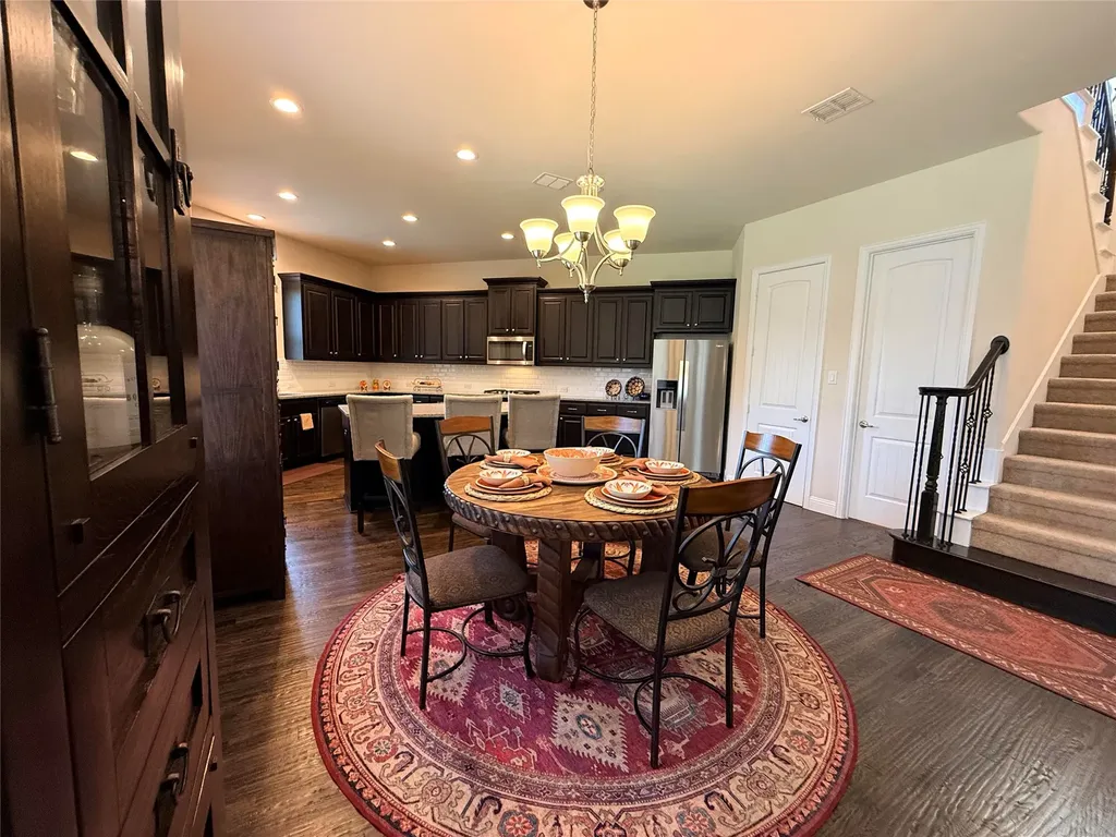 7310 Venice Drive Grand Prairie TX 75054