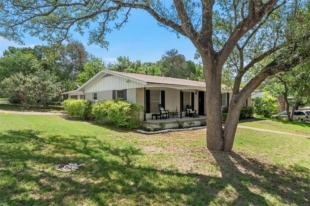 357 Sharron Drive Woodway TX 76712