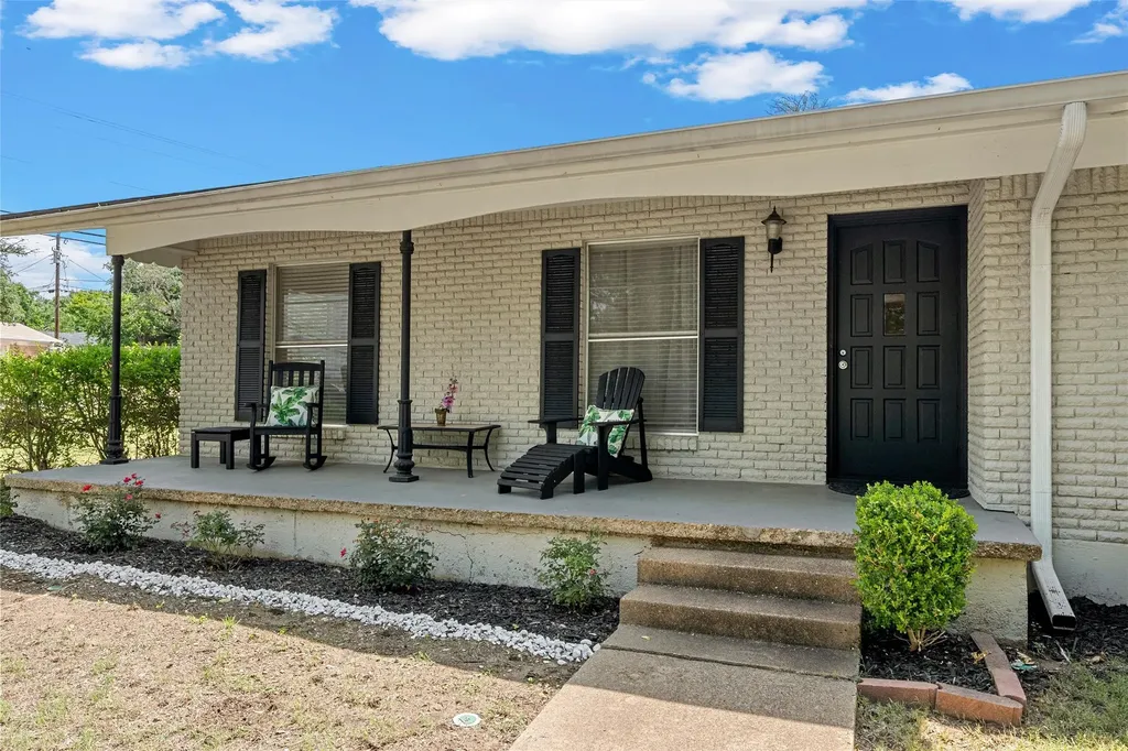 357 Sharron Drive Woodway TX 76712