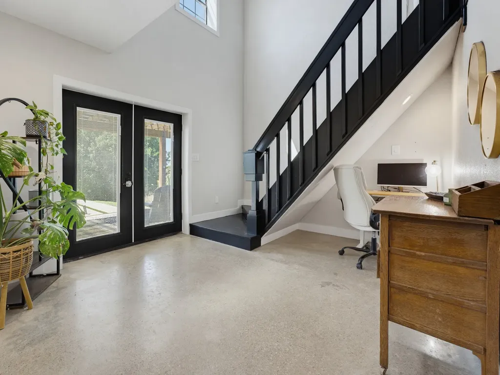 129 Coyote Cave Lane Alvord TX 76225