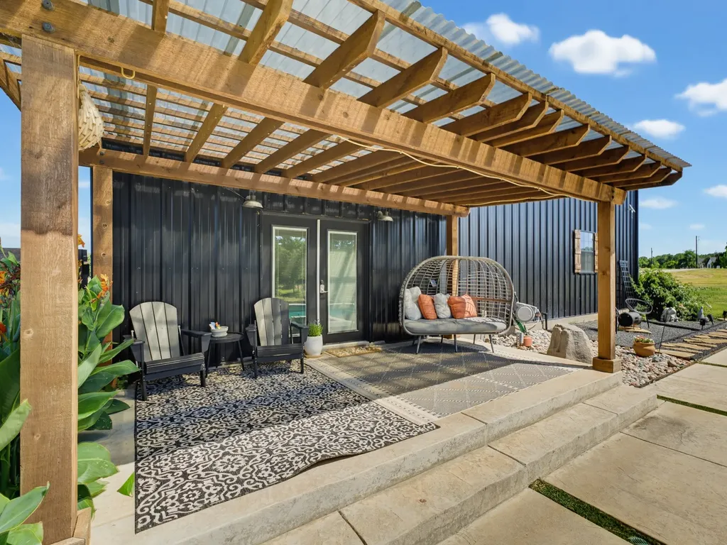 129 Coyote Cave Lane Alvord TX 76225