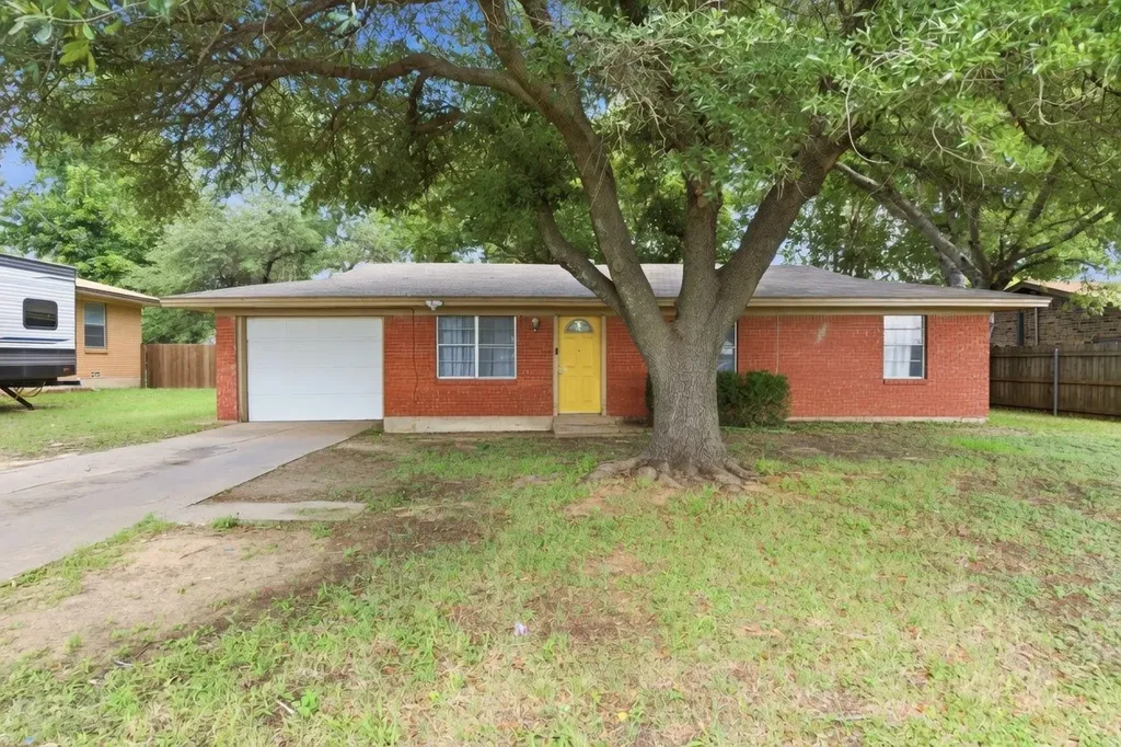 141 Park Drive Stephenville TX 76401