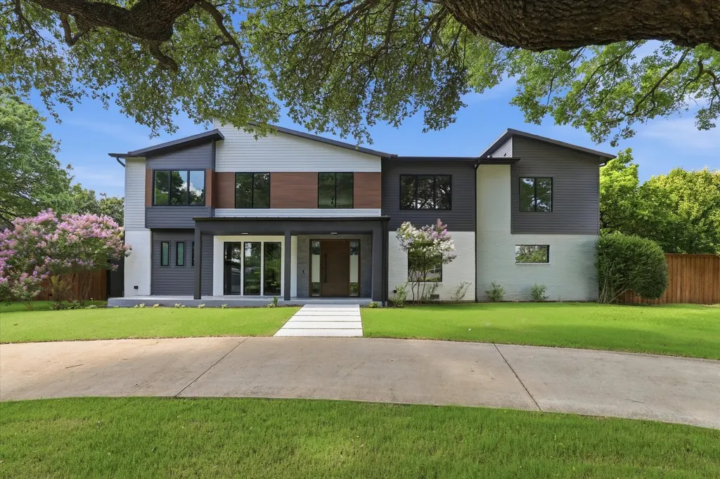 13693 Peyton Drive Dallas TX 75240