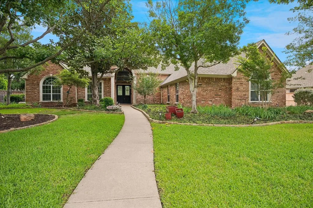 North Richland Hills TX, 8308 Thistle Court