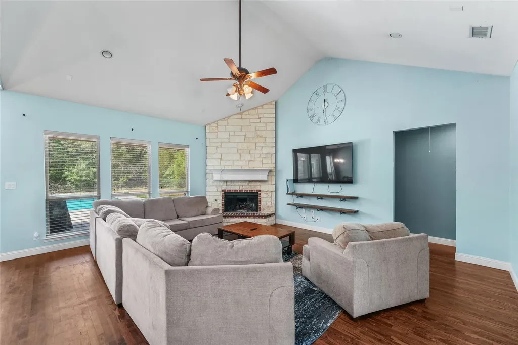 4844 Red Oak Drive Union Valley TX 75189