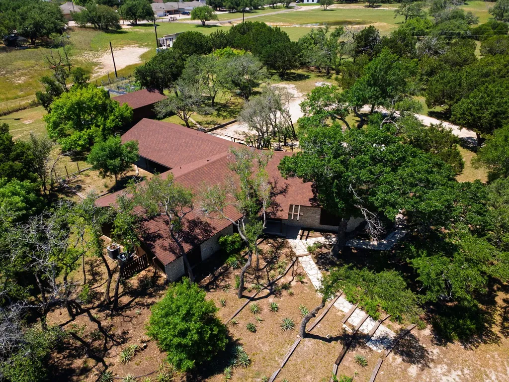 20 Sheppard Lane Lampasas TX 76550