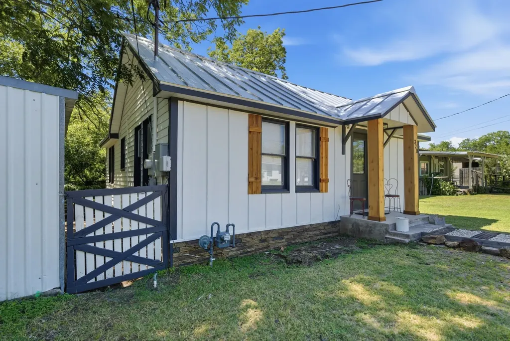 320 N Park Street Dublin TX 76446