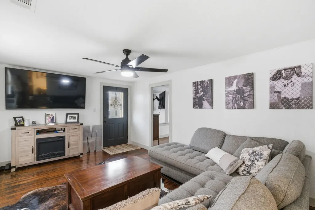 320 N Park Street Dublin TX 76446
