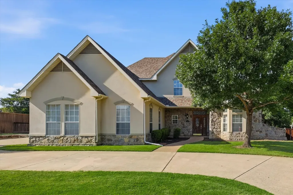 103 Woodland Drive Highland Village TX 75077