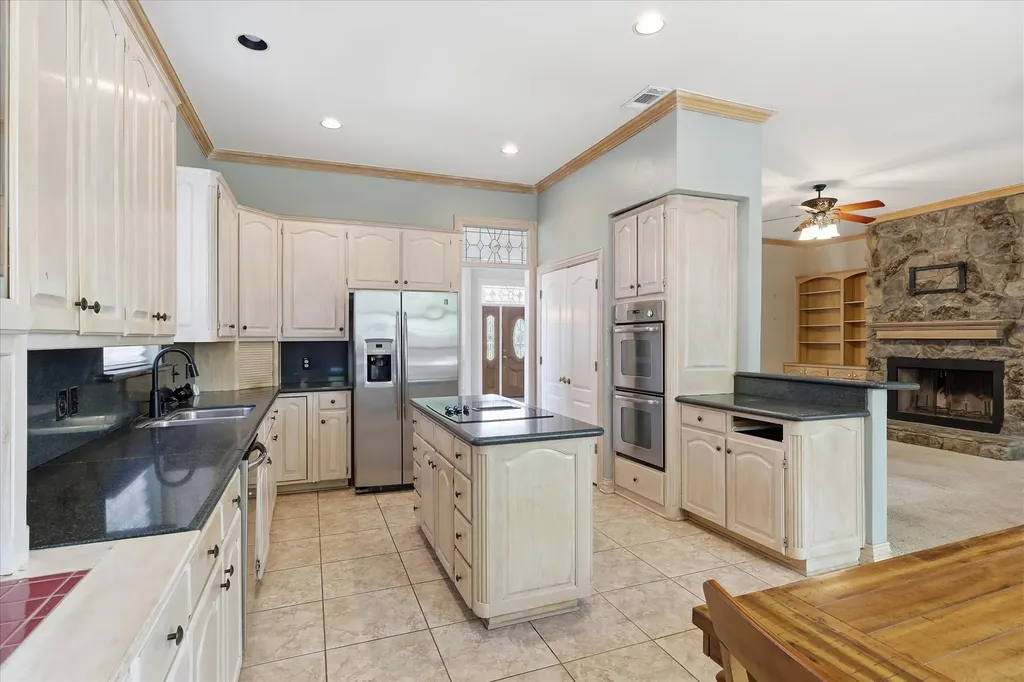 103 Woodland Drive Highland Village TX 75077