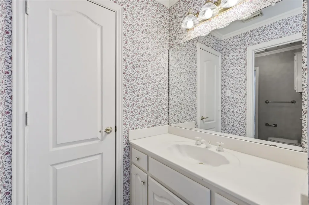 103 Woodland Drive Highland Village TX 75077