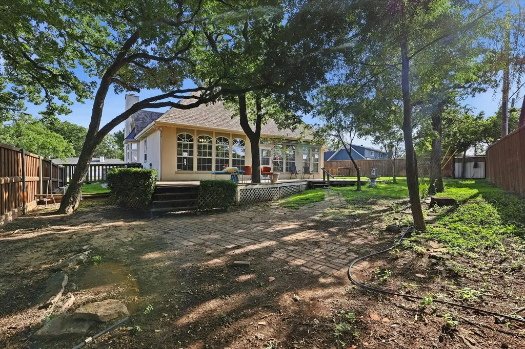 103 Woodland Drive Highland Village TX 75077