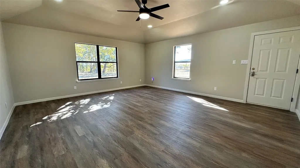 2417 Fm 569 Highway Cisco TX 76437