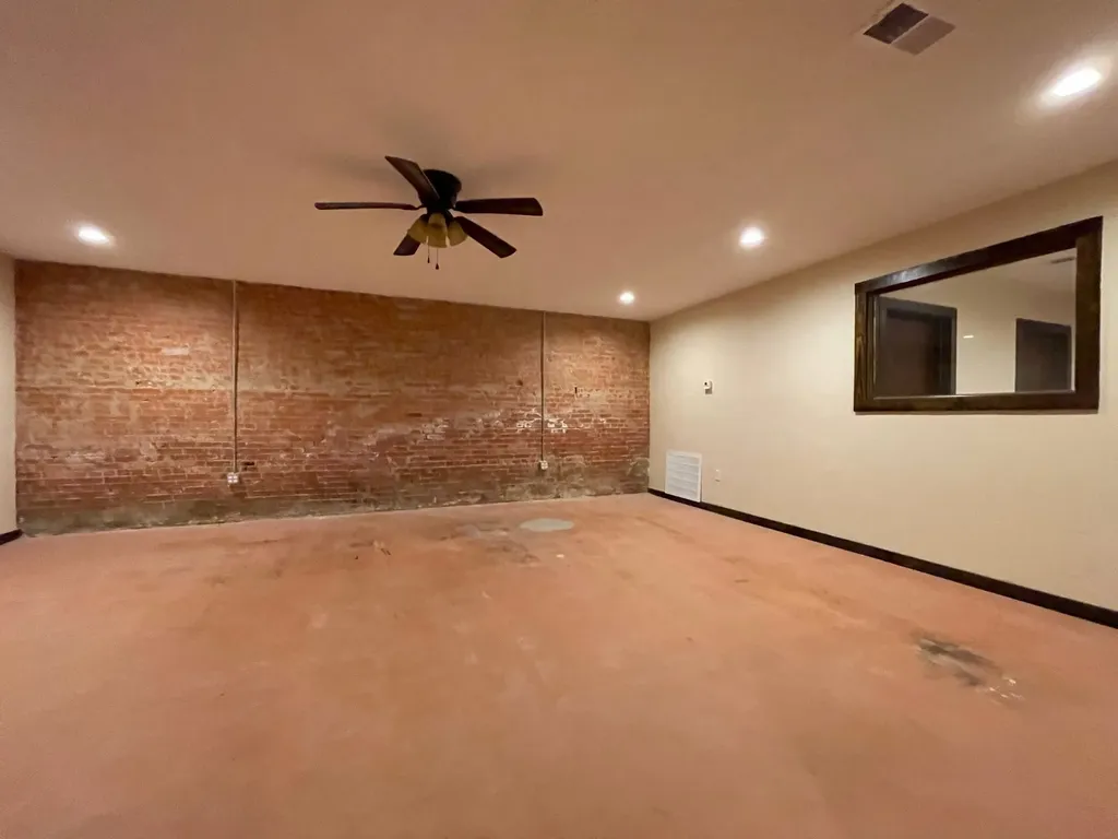 189 Broadway Alba TX 75410