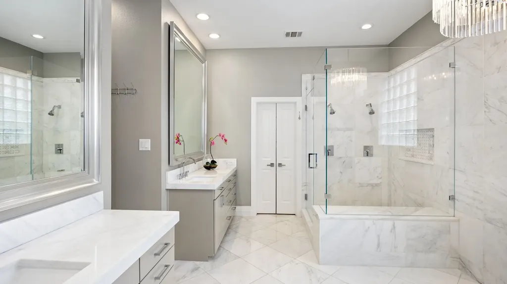 2231 Clearspring Drive N Irving TX 75063