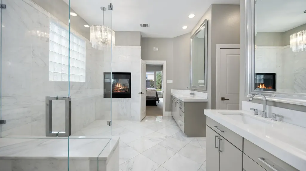 2231 Clearspring Drive N Irving TX 75063