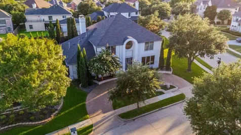 2231 Clearspring Drive N Irving TX 75063