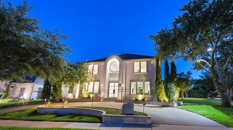 2231 Clearspring Drive N Irving TX 75063
