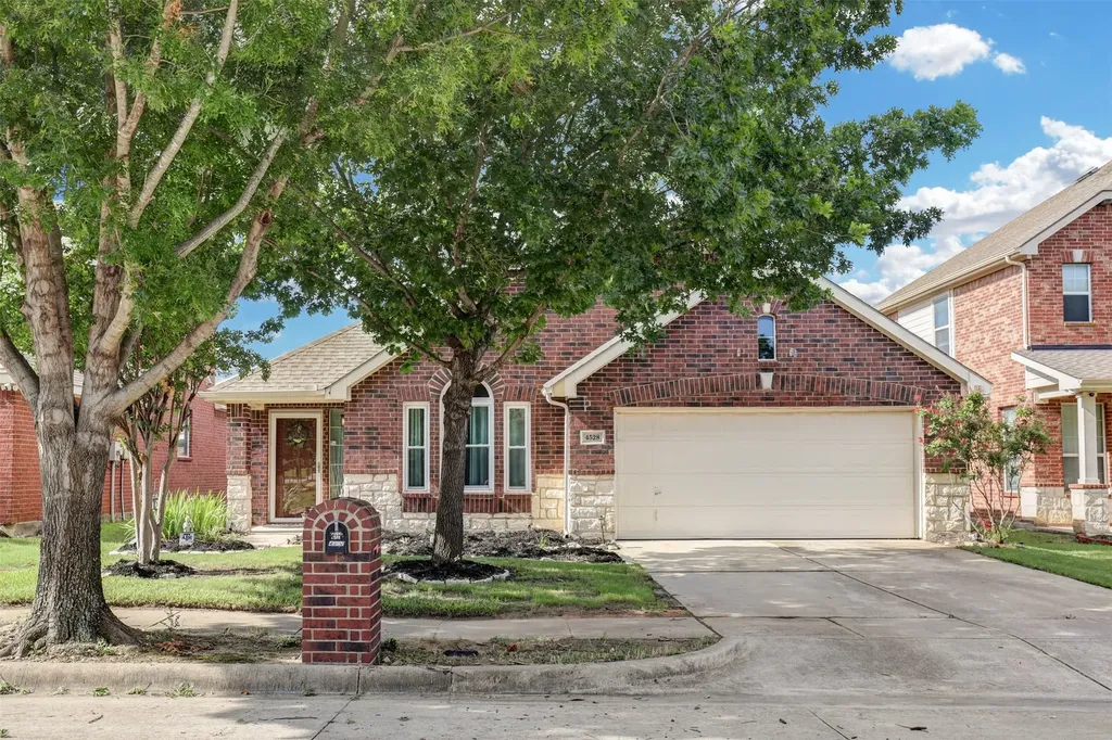 4528 Indian Rock Drive Fort Worth TX 76244