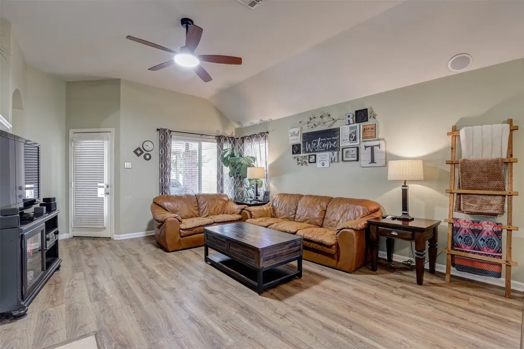4528 Indian Rock Drive Fort Worth TX 76244