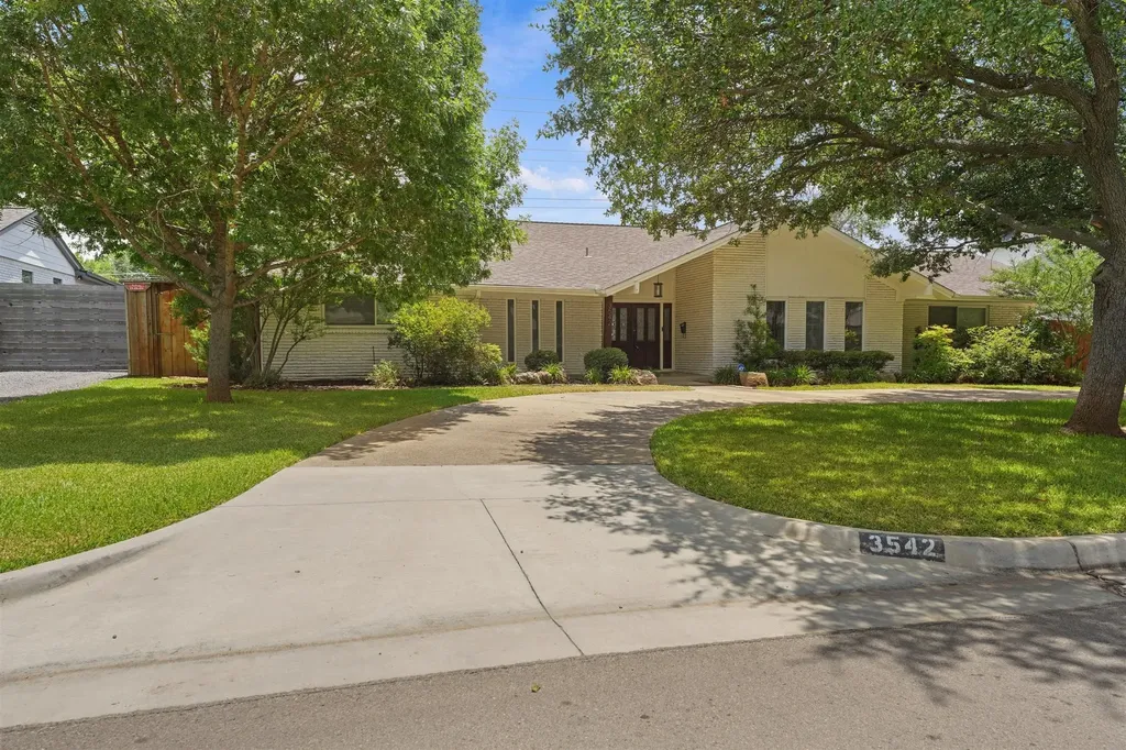 3542 Jubilee Trail Dallas TX 75229