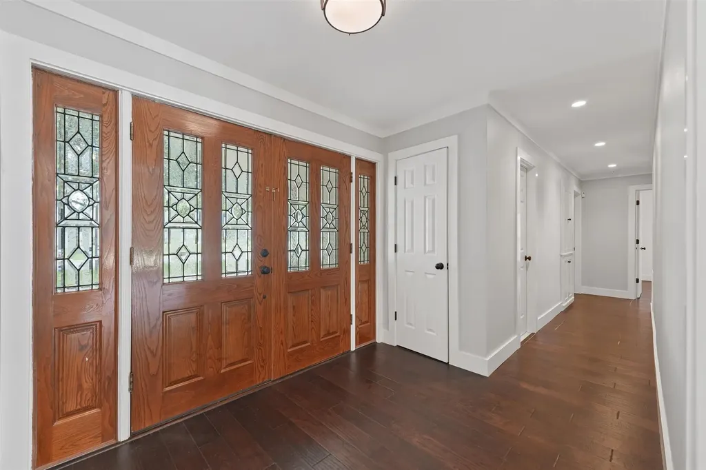 3542 Jubilee Trail Dallas TX 75229