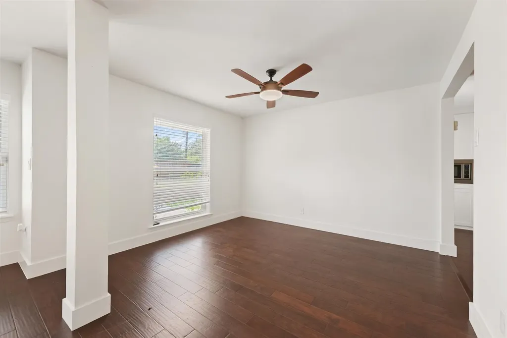 3542 Jubilee Trail Dallas TX 75229