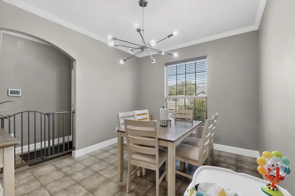 1423 Barrel Drive Dallas TX 75253