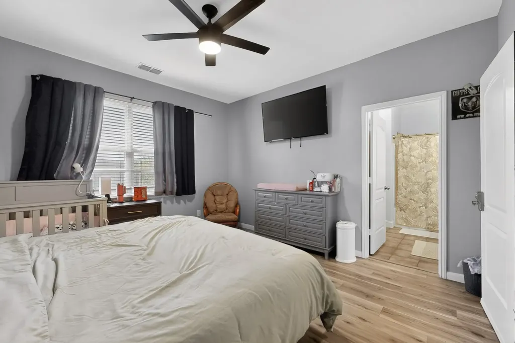 1423 Barrel Drive Dallas TX 75253