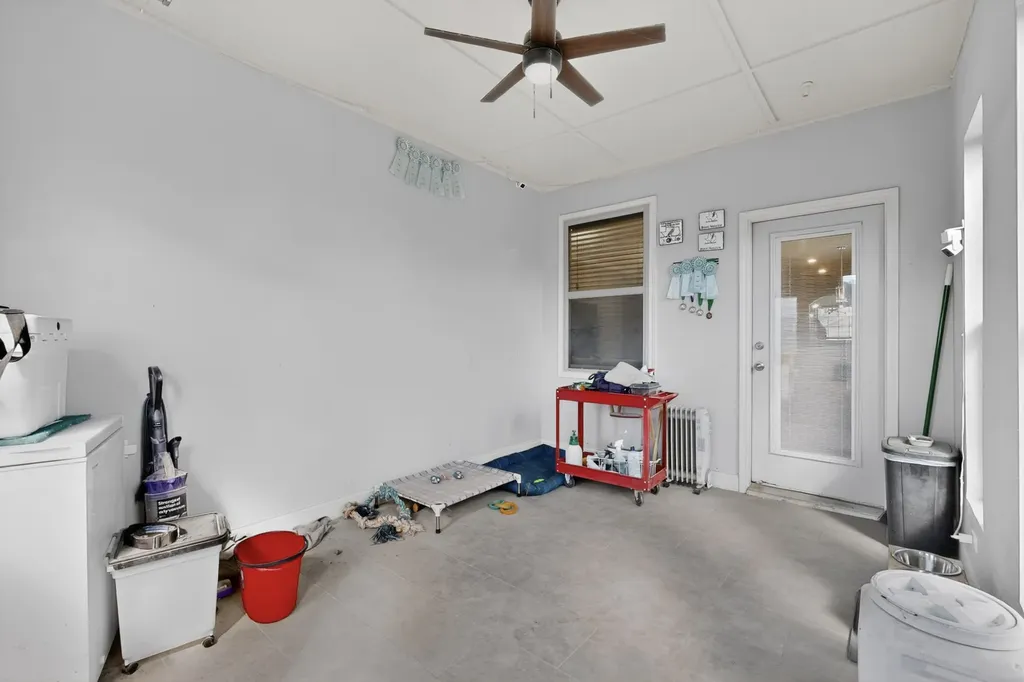 1423 Barrel Drive Dallas TX 75253