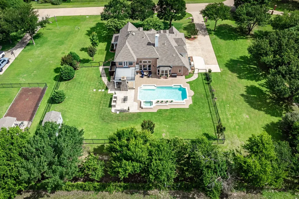 2611 Dublin Park Drive Parker TX 75094
