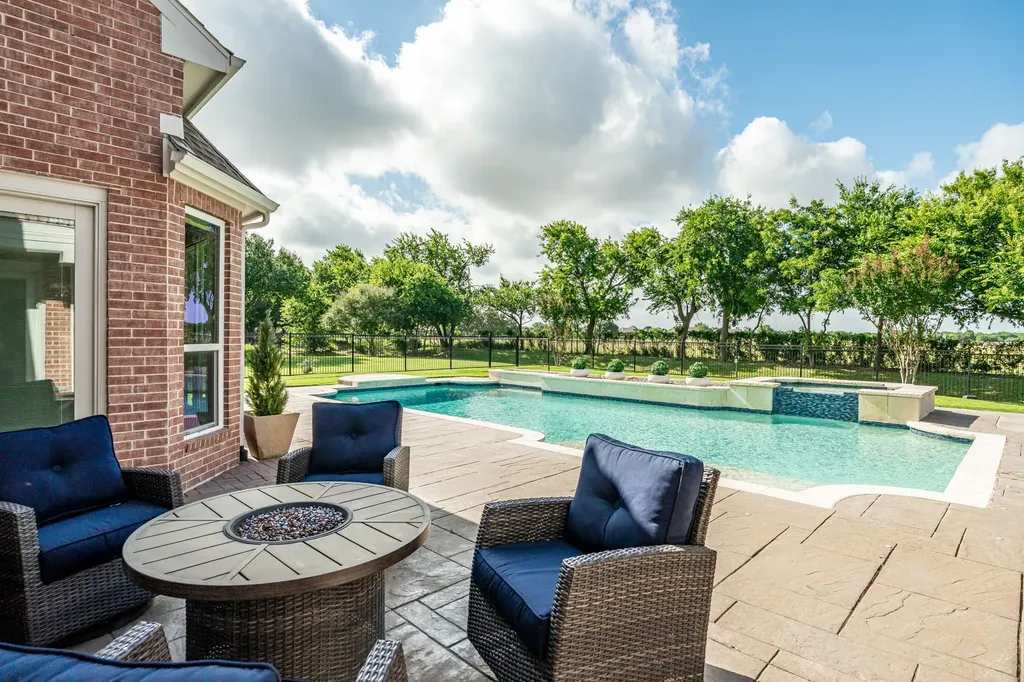 2611 Dublin Park Drive Parker TX 75094