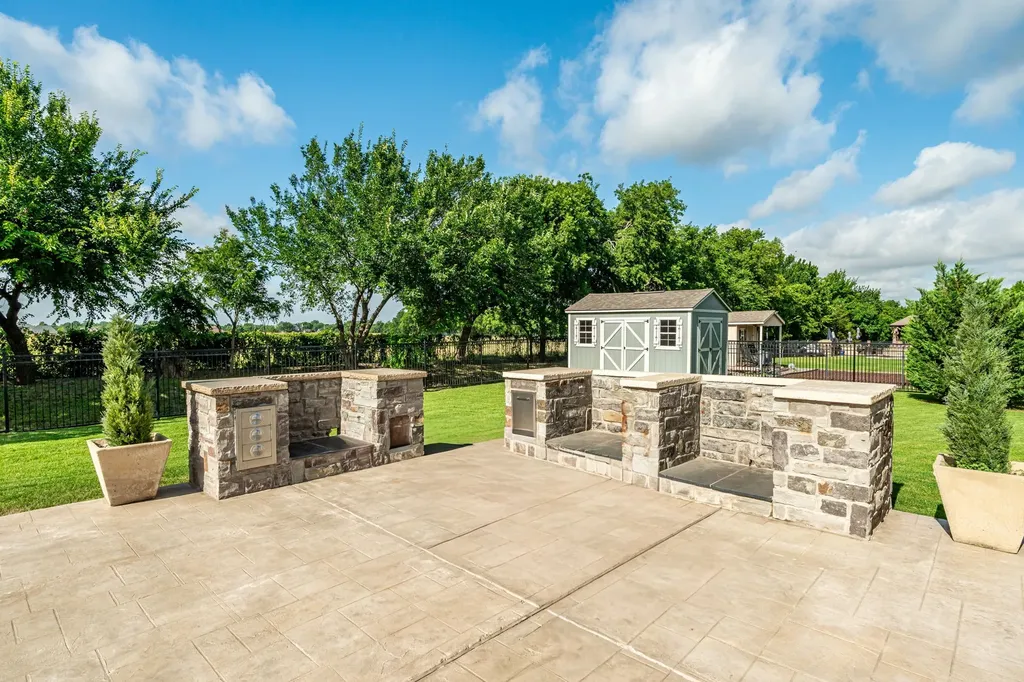 2611 Dublin Park Drive Parker TX 75094