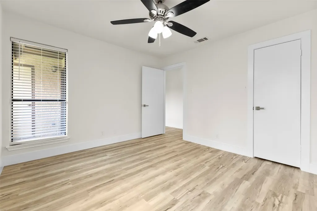 1204 Harwell Drive Arlington TX 76011
