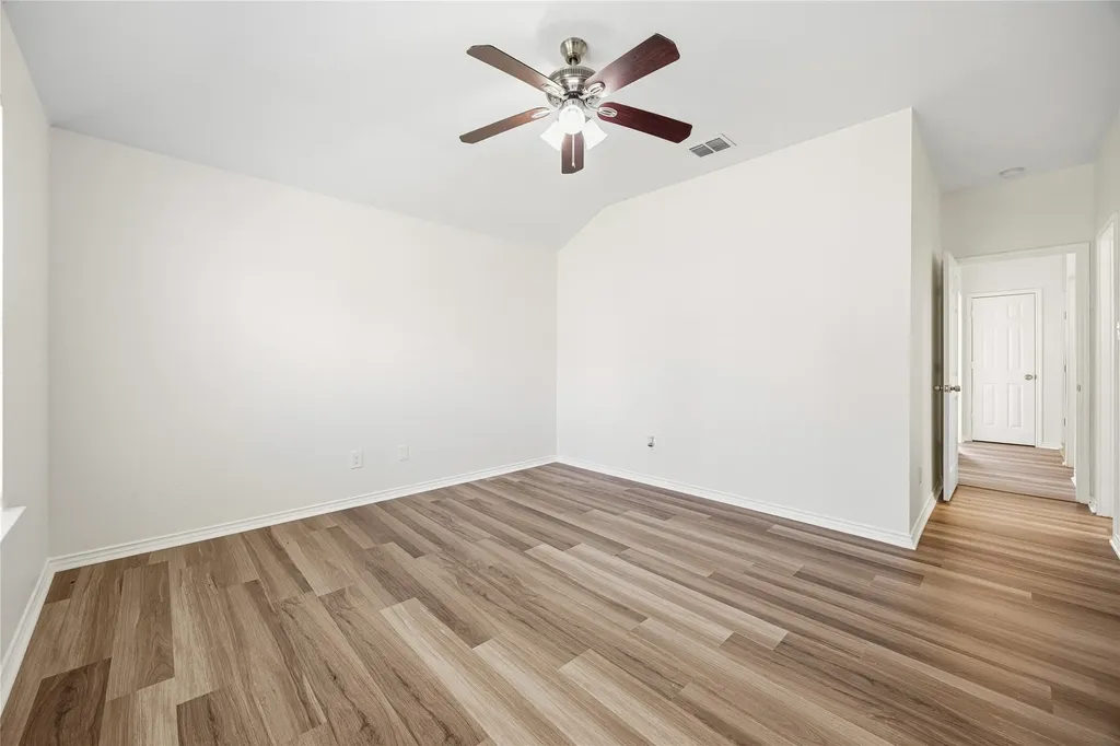 1712 Ironworks Drive Dallas TX 75253