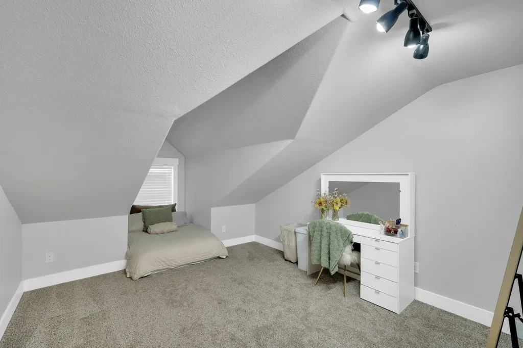 61 Rockett Lane Pecan Hill TX 75154