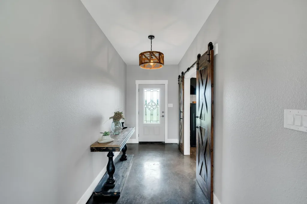 61 Rockett Lane Pecan Hill TX 75154