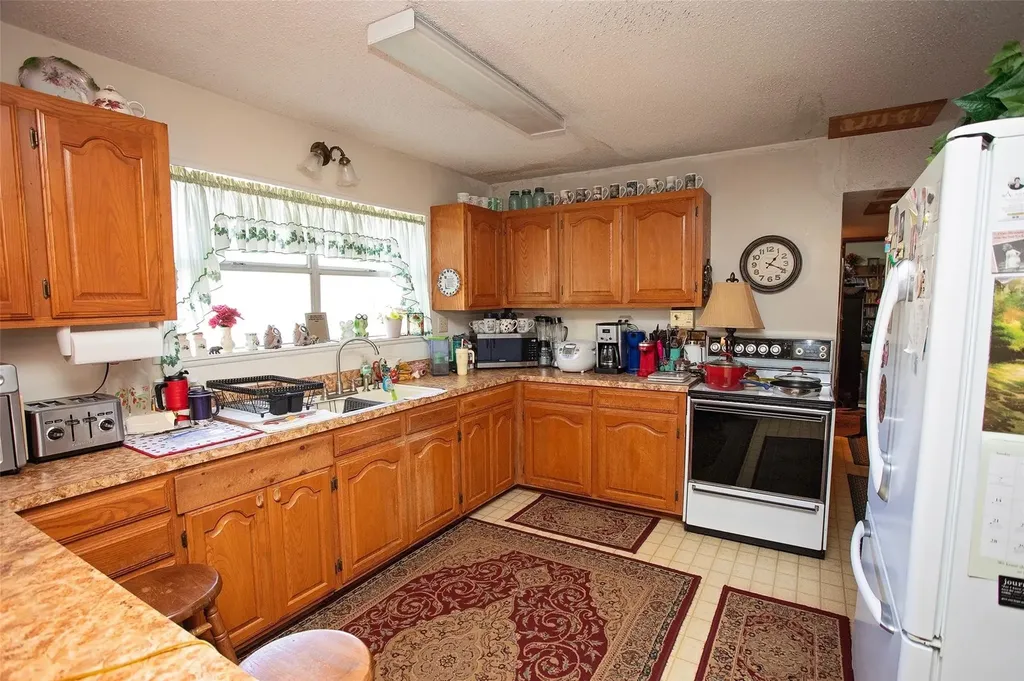 1115 Old Jacksboro Road Graham TX 76450