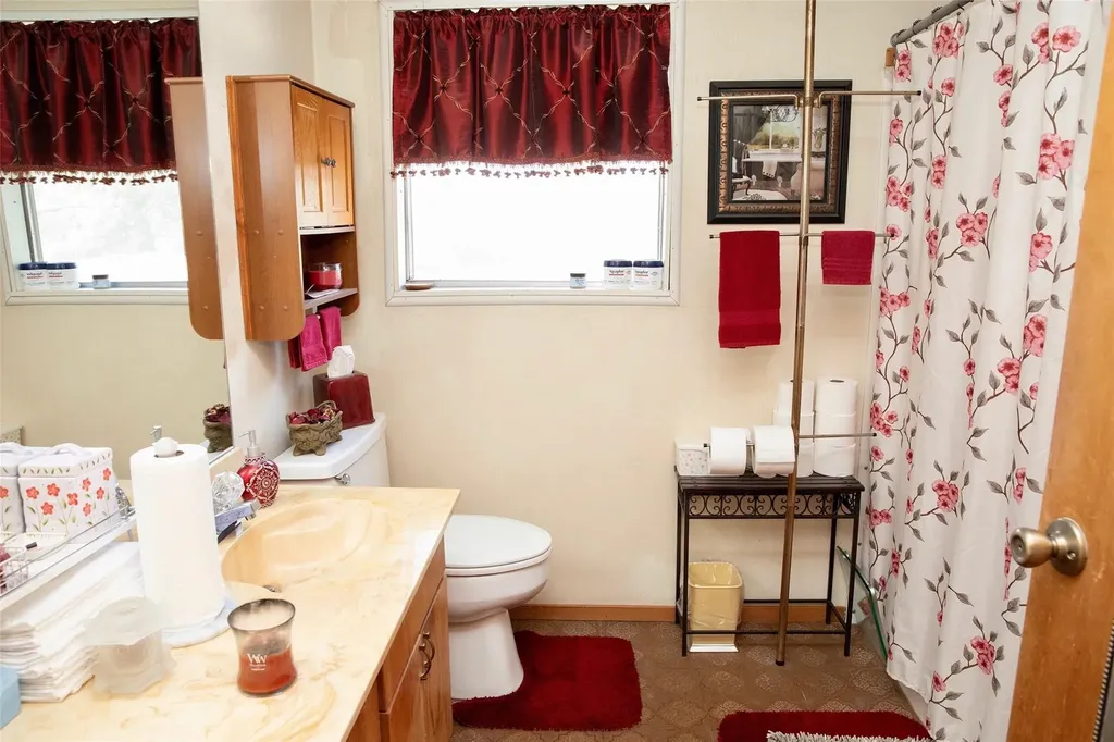 1115 Old Jacksboro Road Graham TX 76450