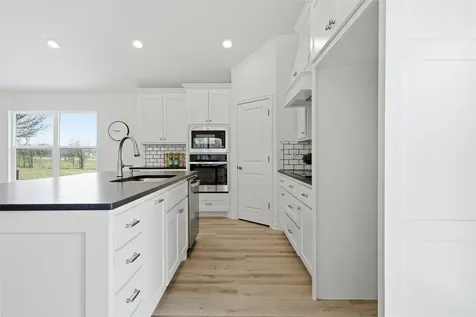 2303 Pilgrim Lane Lorena TX 76655
