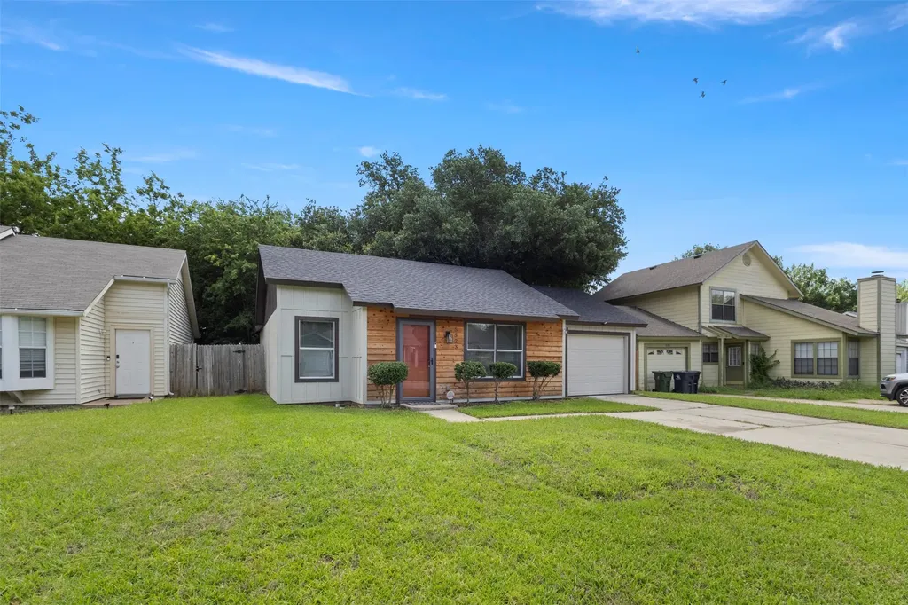 5523 Safari Trail Arlington TX 76018