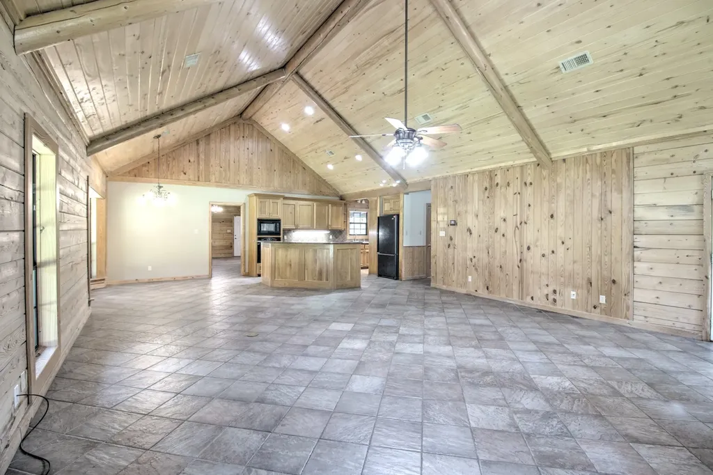 1466 Pearce Street Collinsville TX 76233