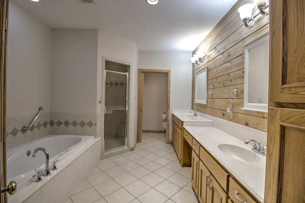 1466 Pearce Street Collinsville TX 76233
