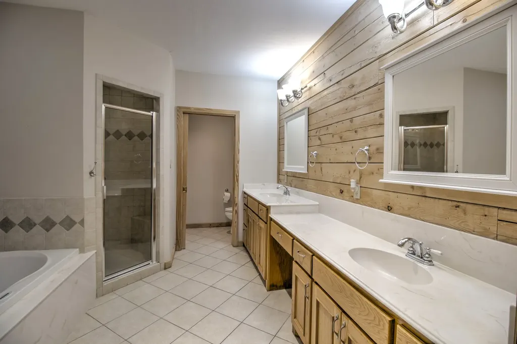 1466 Pearce Street Collinsville TX 76233