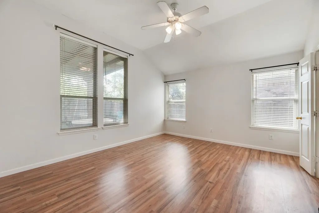 104 Goldeneye Lane Fort Worth TX 76120