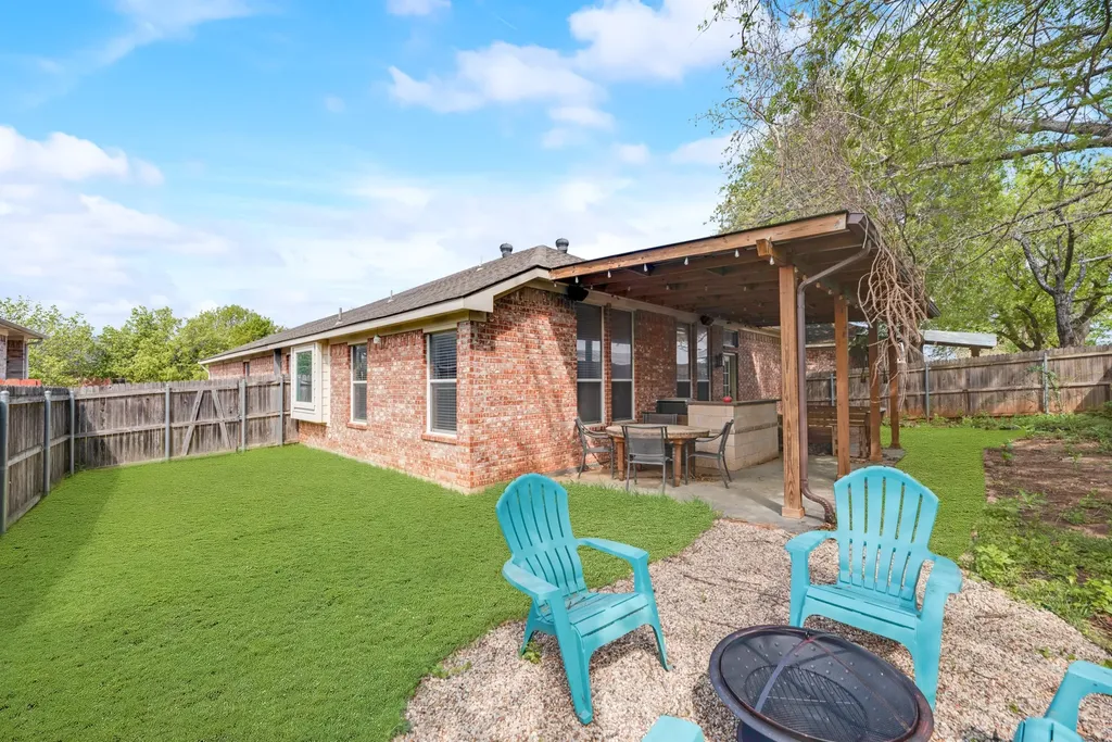104 Goldeneye Lane Fort Worth TX 76120