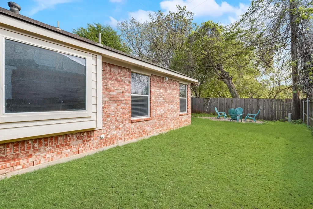 104 Goldeneye Lane Fort Worth TX 76120