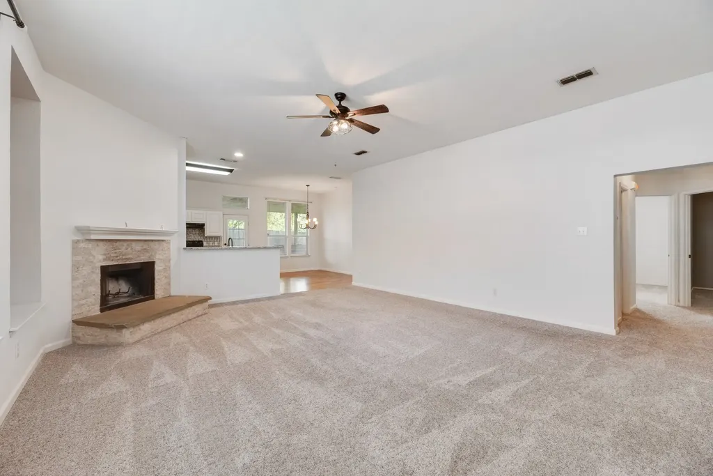 104 Goldeneye Lane Fort Worth TX 76120