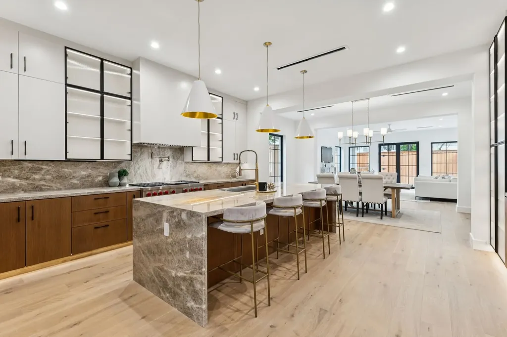 4037 Hawthorne Avenue Dallas TX 75219