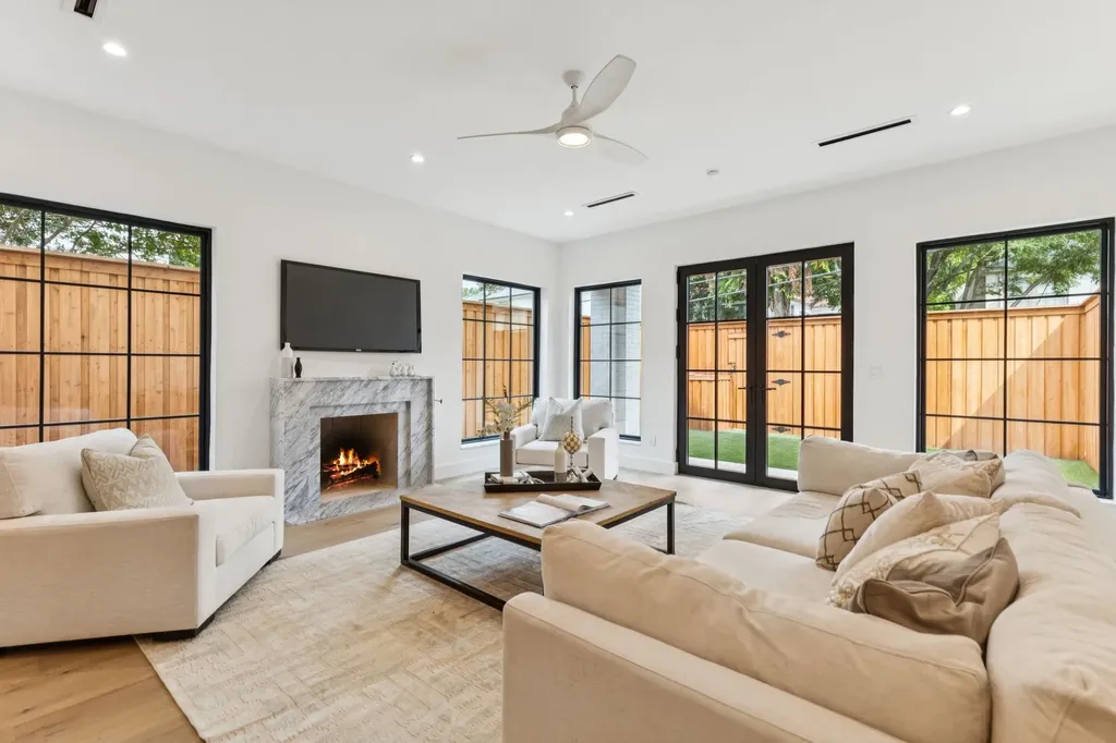 4037 Hawthorne Avenue Dallas TX 75219